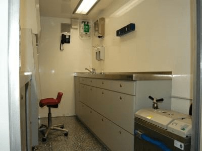 Lab container